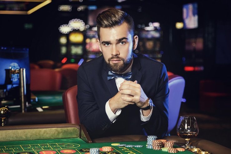 Antarmuka permainan Wolf Gold di platform 389 togel dengan simbol serigala dan kontrol taruhan